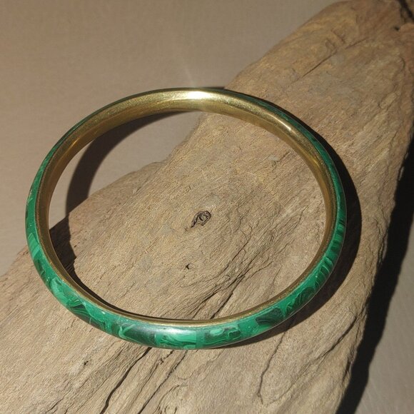 Vintage Malachite Brass Bangle Bracelet Striking Green Veins Shows Inclusions - Picture 7 of 10